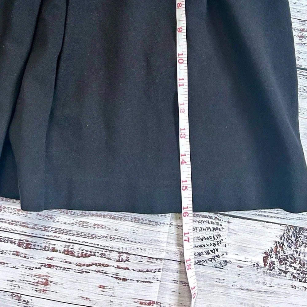EXPRESS DESIGN STUDIO Black Pleated Button Detail A-Line Skirt‎ Size 0